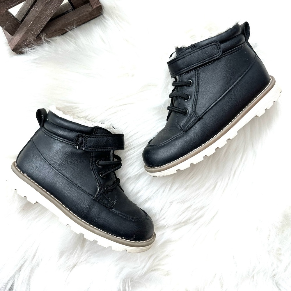 OLD NAVY BOYS WINTER DRESS BOOT
